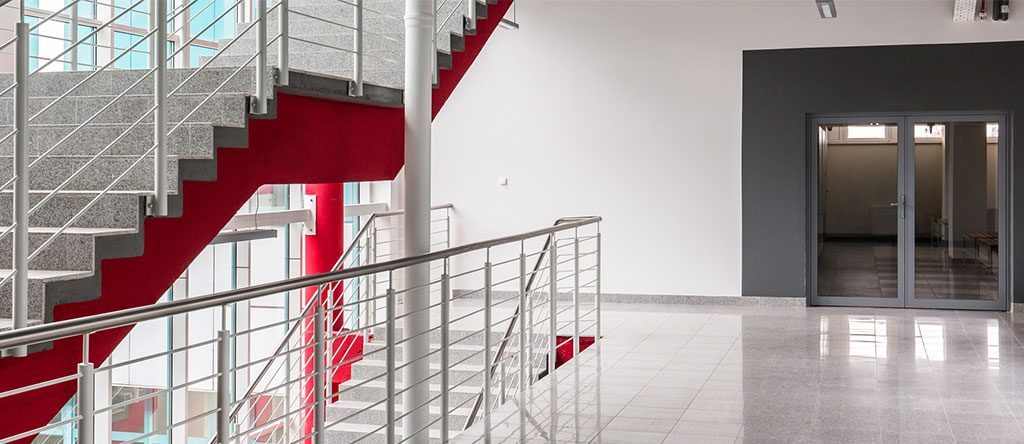 Treppenhausreinigung - Tamminga Gebäudereinigung